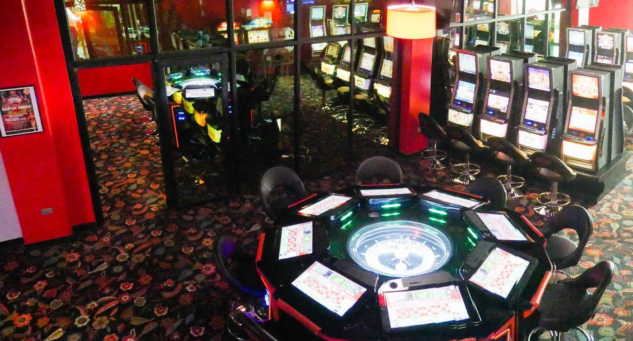 Saipan Vegas Resort Ngoại thất bức ảnh